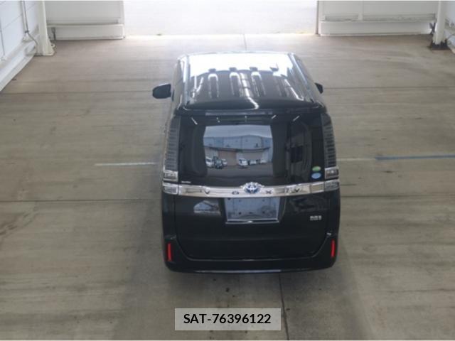 Toyota VOXY 2019-07 8361957-4
