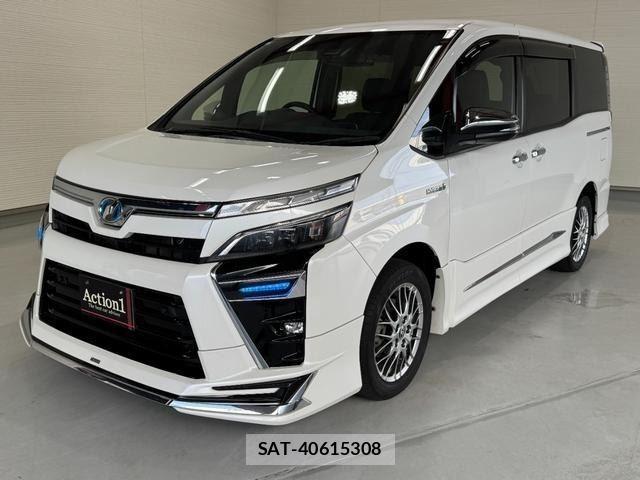 Toyota VOXY 2019-05 8361968-0