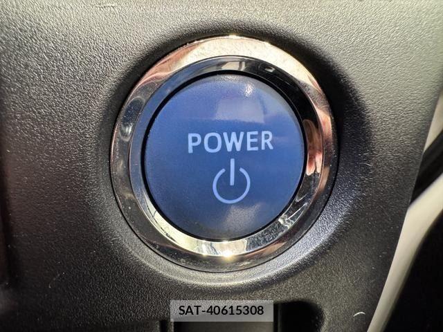 Toyota VOXY 2019-05 8361968-12