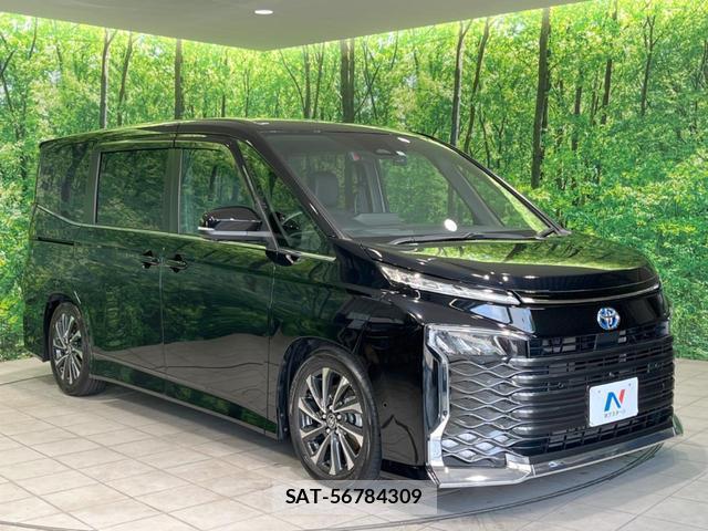Toyota VOXY 2023-07 8361974-16