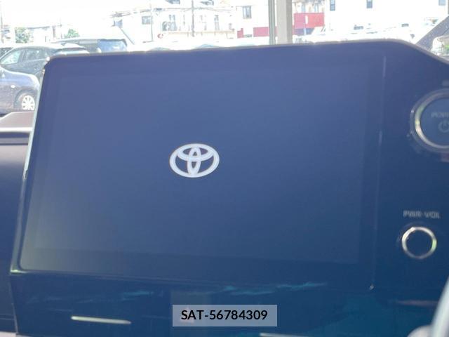 Toyota VOXY 2023-07 8361974-2