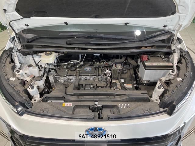 Toyota VOXY 2024-04 8361980-18