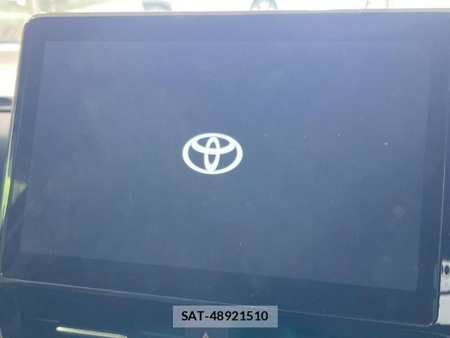 Toyota VOXY 2024-04 8361980-2