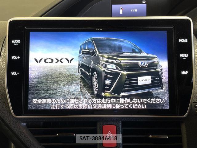 Toyota VOXY 2019-06 8362001-2