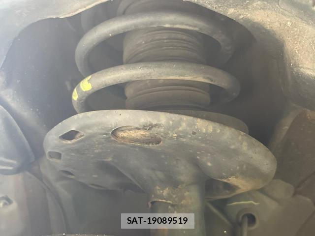 Toyota VOXY 2018-06 8362043-19