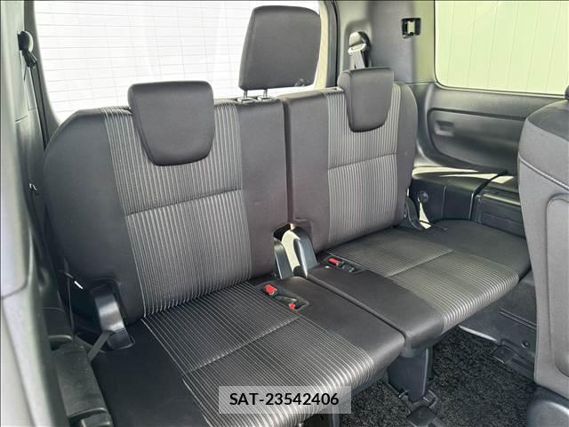 Toyota VOXY 2020-04 8362045-8