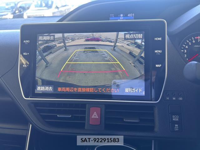 Toyota VOXY 2021-03 8362061-13