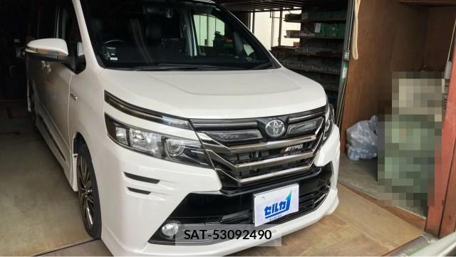 Toyota VOXY 2015-09 8362239-9