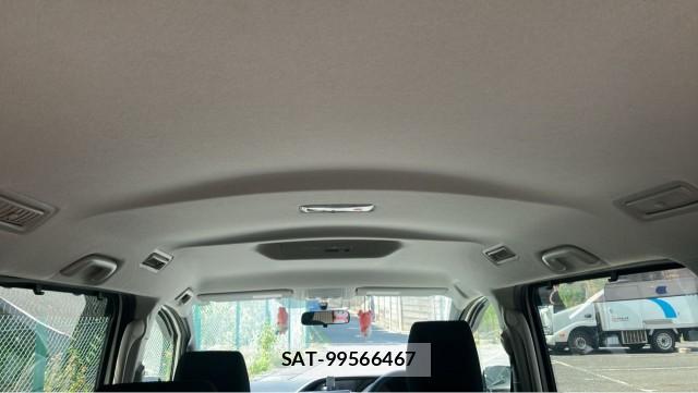 Toyota VOXY 2014-02 8362293-15