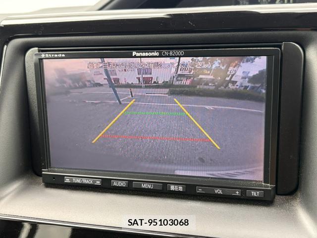 Toyota VOXY 2017-07 8362452-4