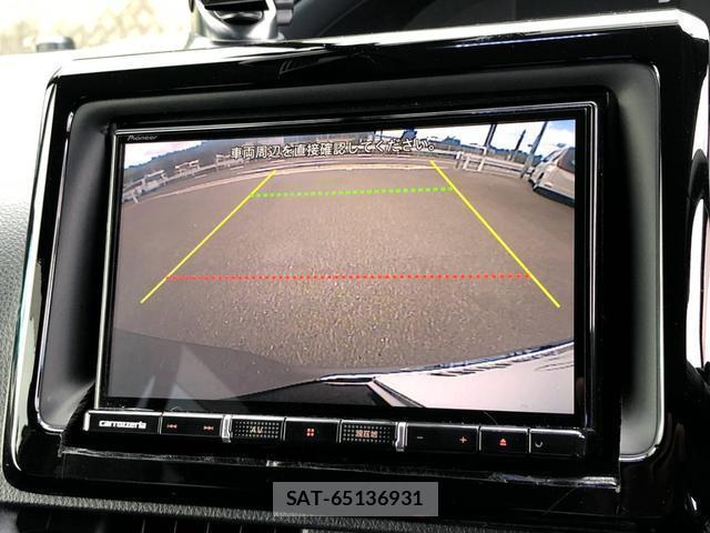 Toyota VOXY 2015-05 8362456-13