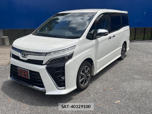 Toyota VOXY 2020-10 8362486-13