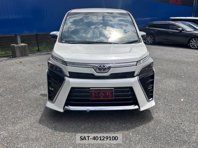 Toyota VOXY 2020-10 8362486-14