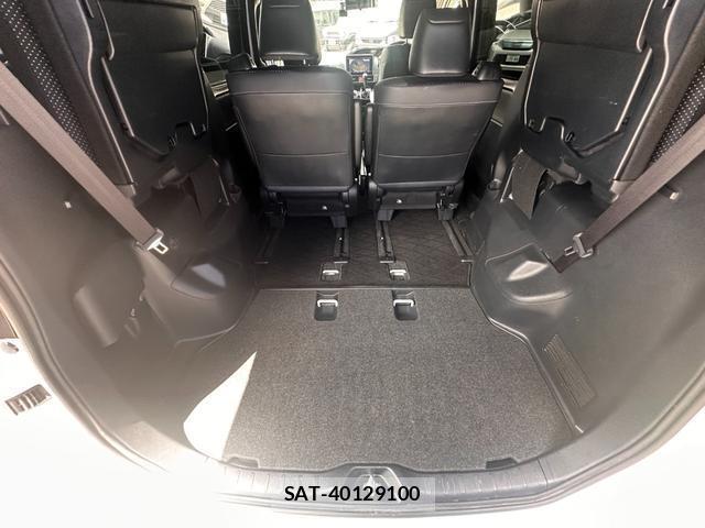 Toyota VOXY 2020-10 8362486-8