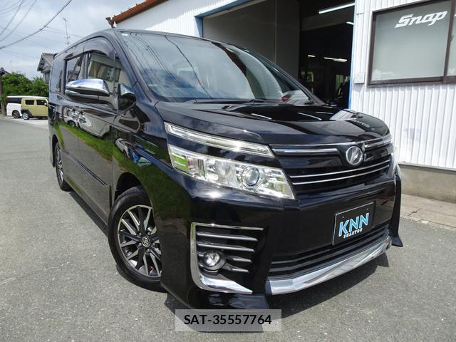 Toyota VOXY 2015-11 8362497-8