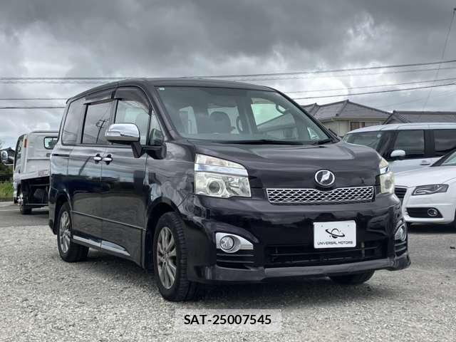 Toyota VOXY 2012-12 8362563-11