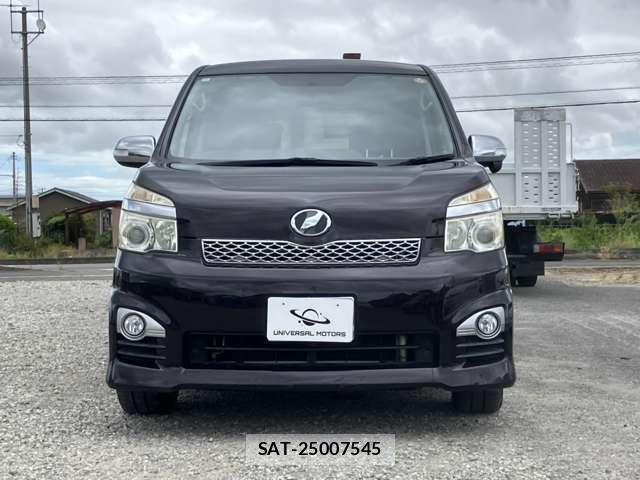 Toyota VOXY 2012-12 8362563-9