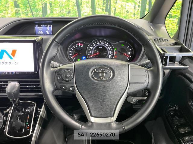 Toyota VOXY 2019-06 8362574-11