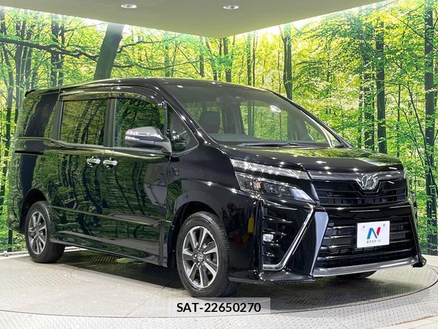 Toyota VOXY 2019-06 8362574-16