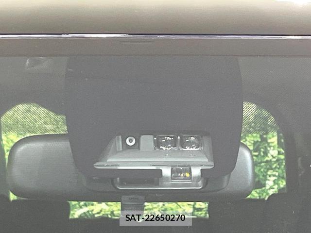 Toyota VOXY 2019-06 8362574-2