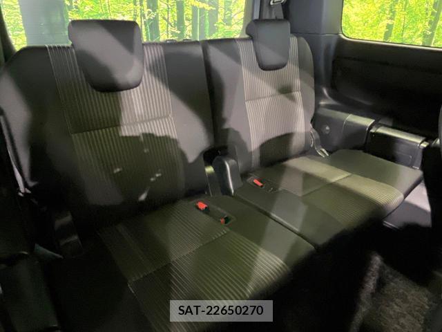 Toyota VOXY 2019-06 8362574-9