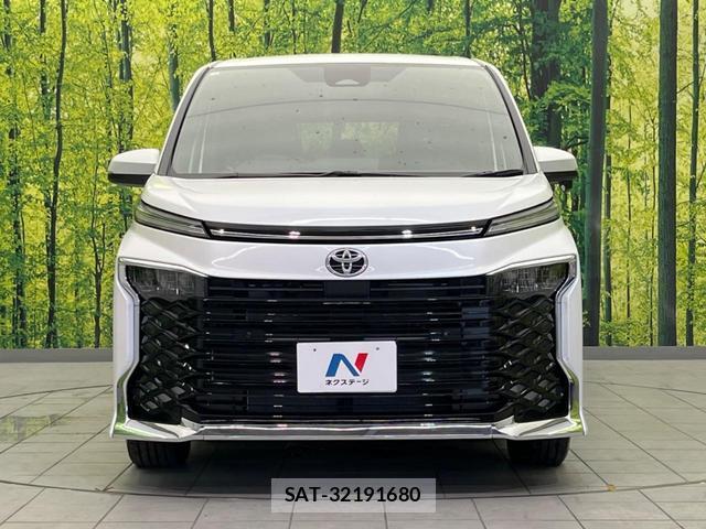Toyota VOXY 2026-07 8362607-14
