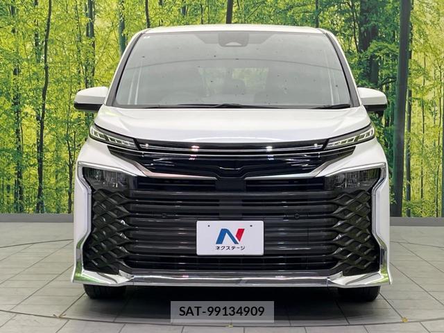 Toyota VOXY 2024-09 8362613-14