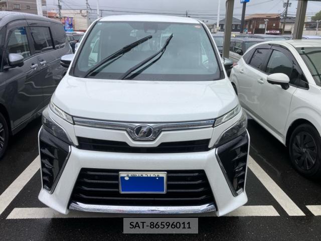 Toyota VOXY 2019-09 8362678-2