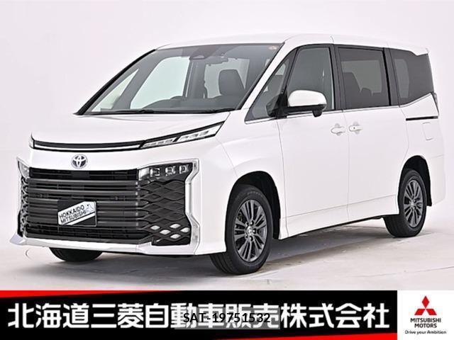 Toyota VOXY 2025-10 8362701-0