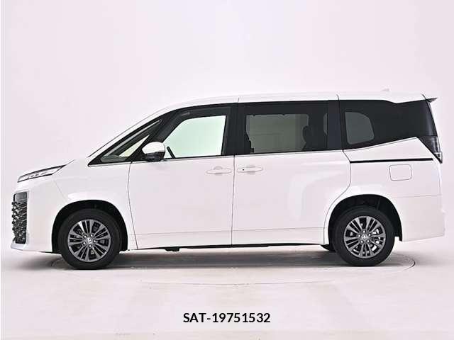 Toyota VOXY 2025-10 8362701-2