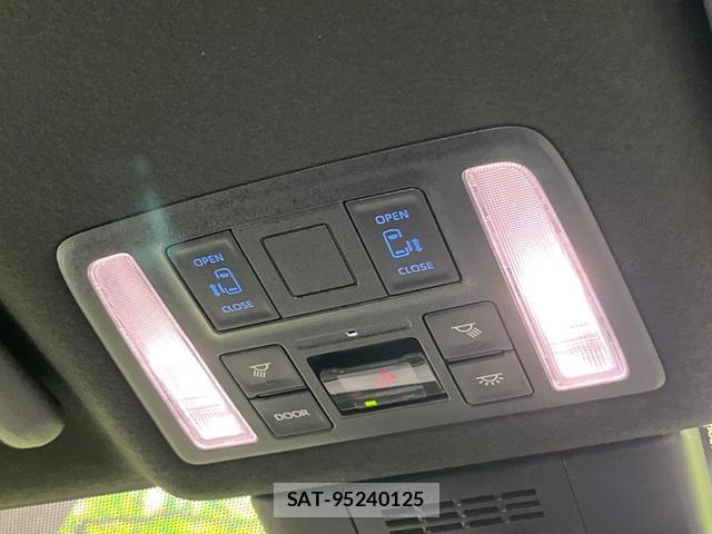 Toyota VOXY 2024-01 8362739-2