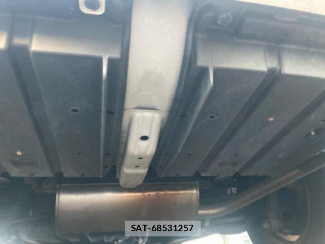 Toyota VOXY 2009-10 8362971-4