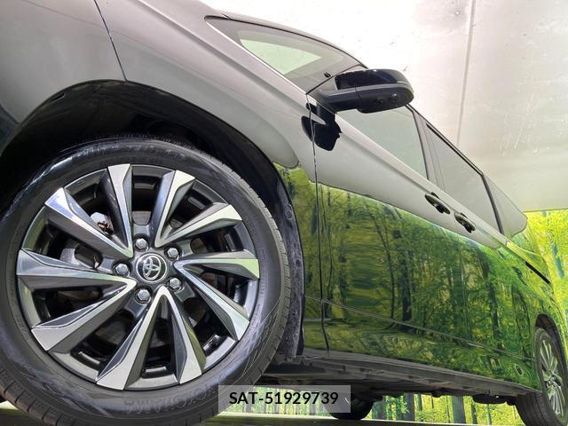 Toyota VOXY 2024-02 8363029-12