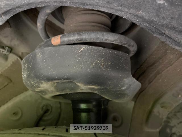Toyota VOXY 2024-02 8363029-19