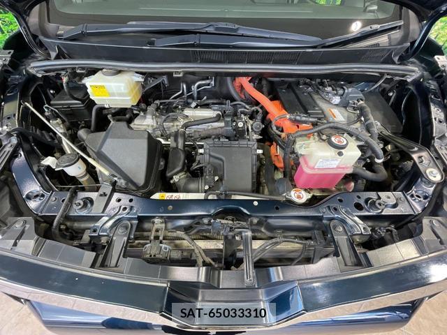 Toyota VOXY 2017-12 8363049-19
