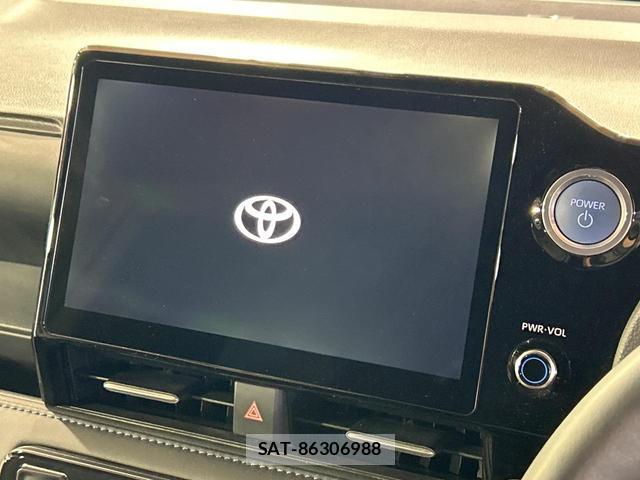 Toyota VOXY 2023-02 8363149-2