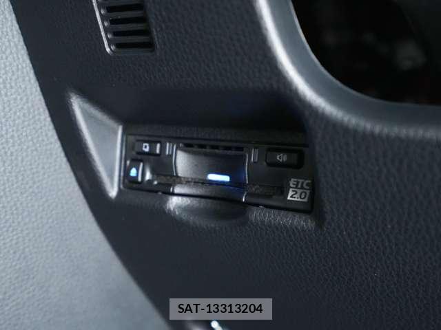 Toyota VOXY 2025-10 8363167-15