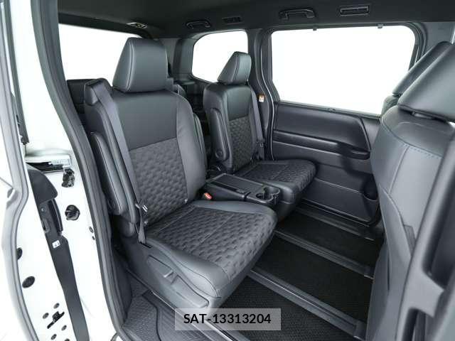 Toyota VOXY 2025-10 8363167-6