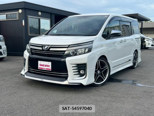 Toyota VOXY 2016-09 8363197-12
