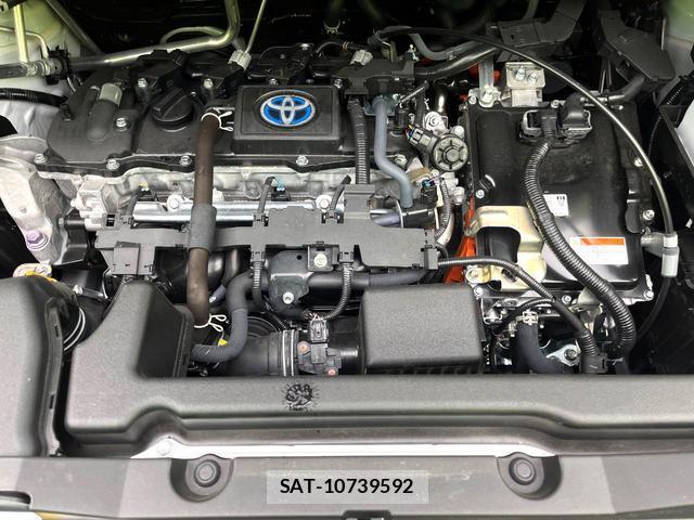 Toyota VOXY 2025-07 8363239-19