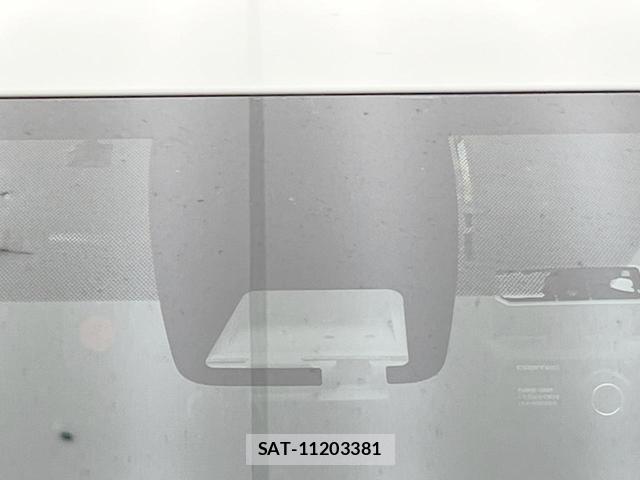 Toyota VOXY 2020-03 8363315-6