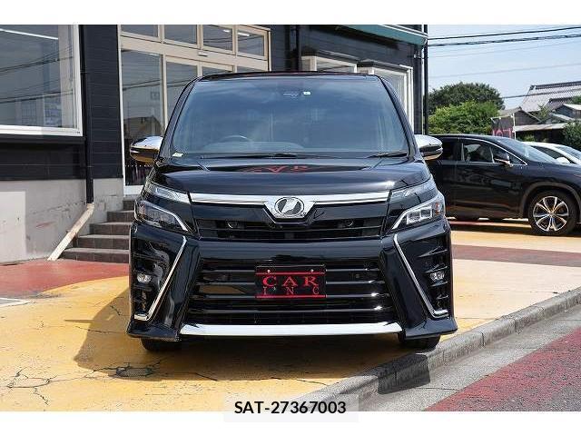 Toyota VOXY 2019-08 8363379-15