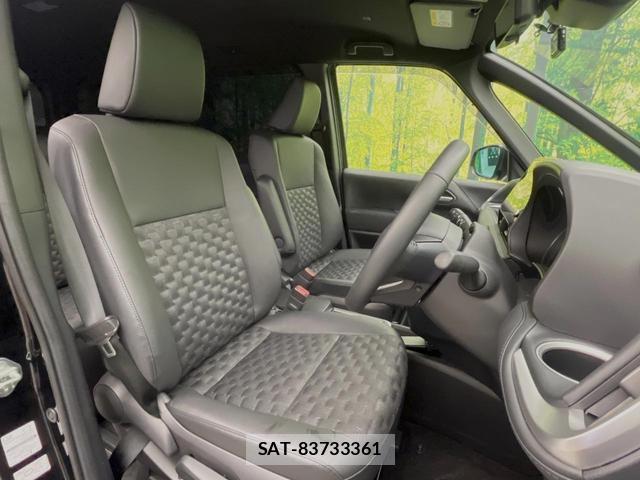 Toyota VOXY 2025-09 8363555-7