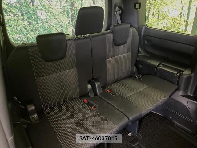 Toyota VOXY 2018-12 8363556-9