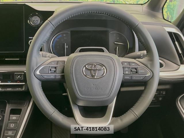 Toyota VOXY 2024-05 8363557-11