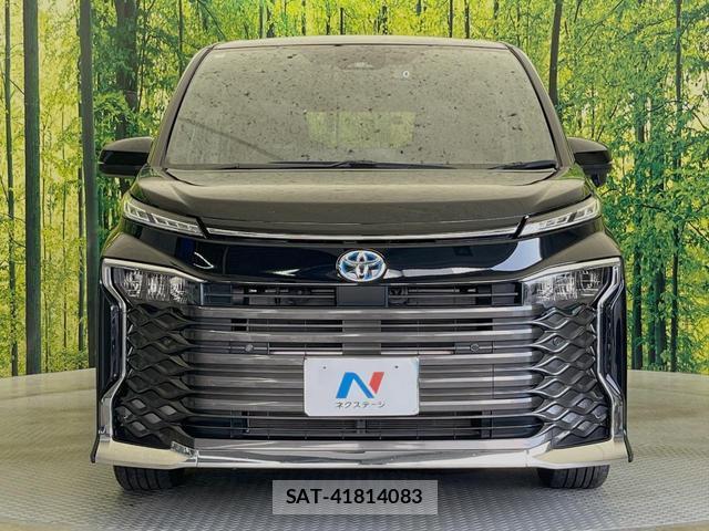 Toyota VOXY 2024-05 8363557-14