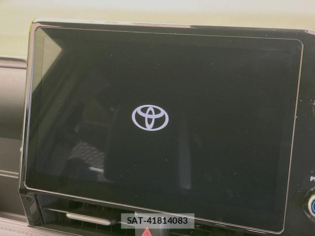 Toyota VOXY 2024-05 8363557-3