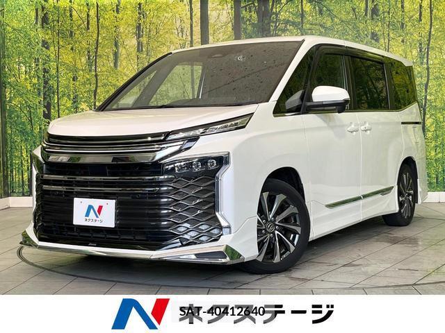 Toyota VOXY 2023-10 8363626-0