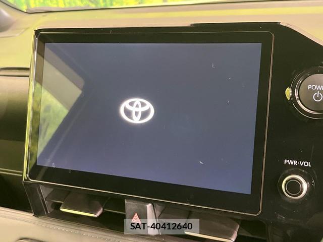 Toyota VOXY 2023-10 8363626-5