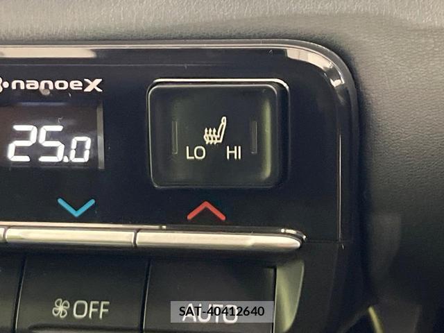 Toyota VOXY 2023-10 8363626-7
